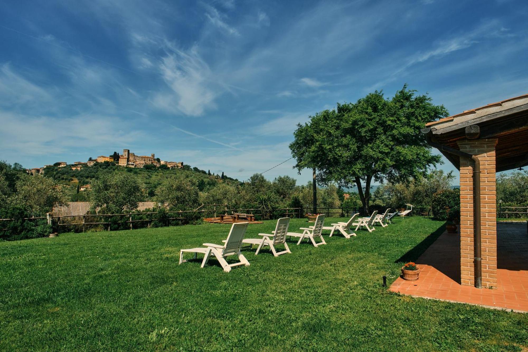 8380 Agriturismo Il Saragiolo Manciano Exterior photo