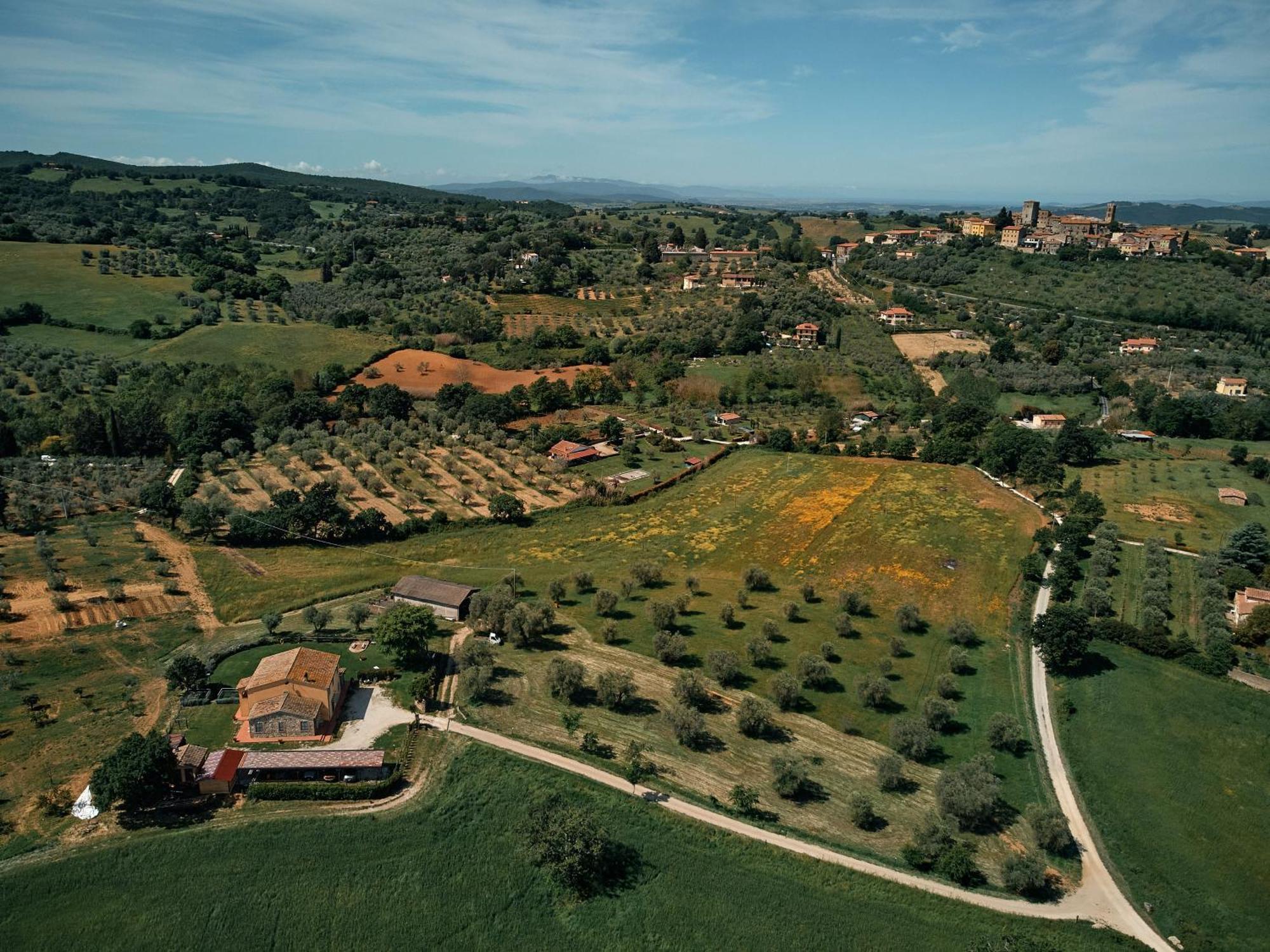 8380 Agriturismo Il Saragiolo Manciano Exterior photo